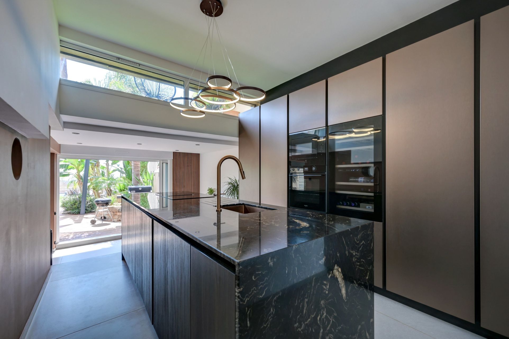 appartement de luxe 4 Pièces en vente sur BANDOL (83150)