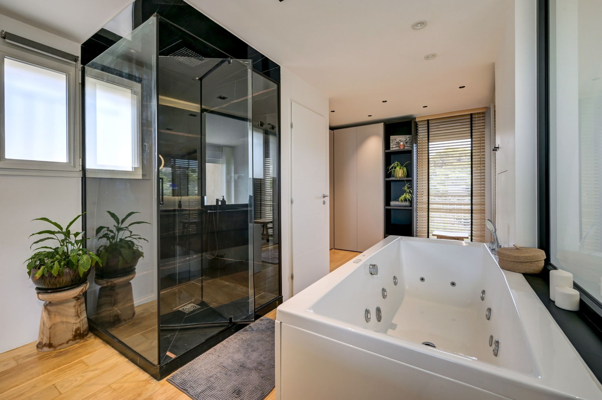 appartement de luxe 4 Pièces en vente sur BANDOL (83150)