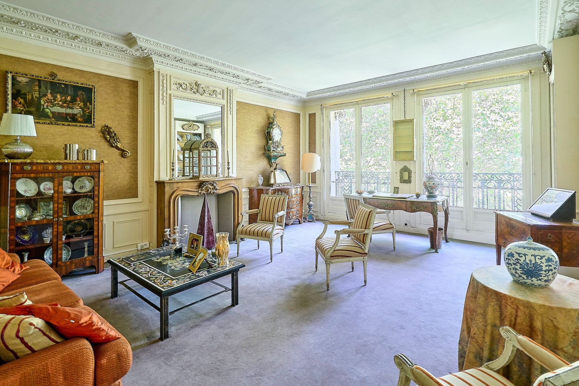 luxury apartment 7 Rooms for sale on LILLE (59000)