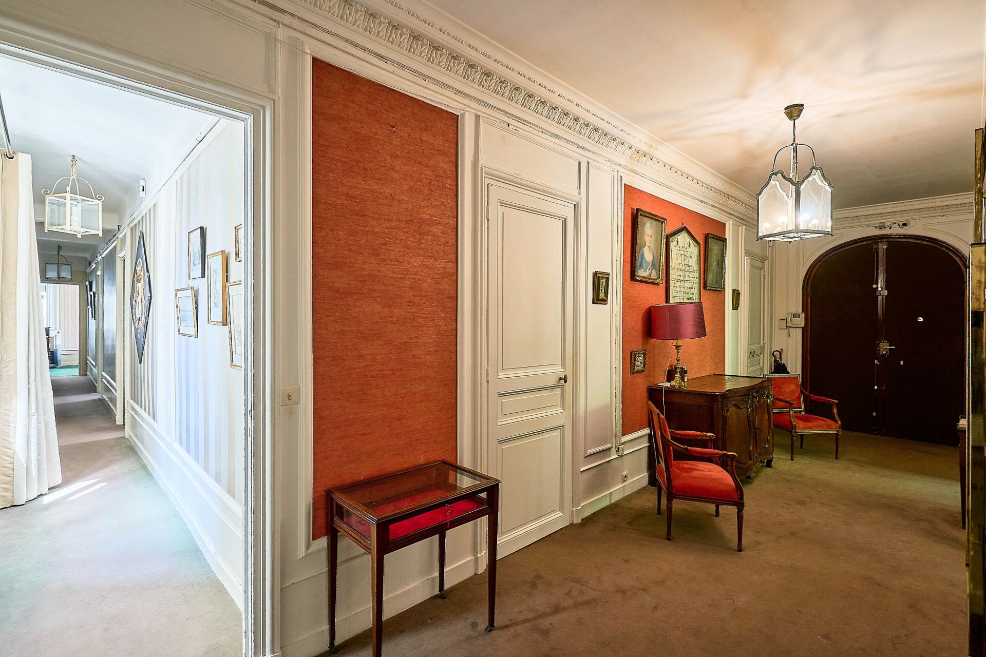 luxury apartment 7 Rooms for sale on LILLE (59000)