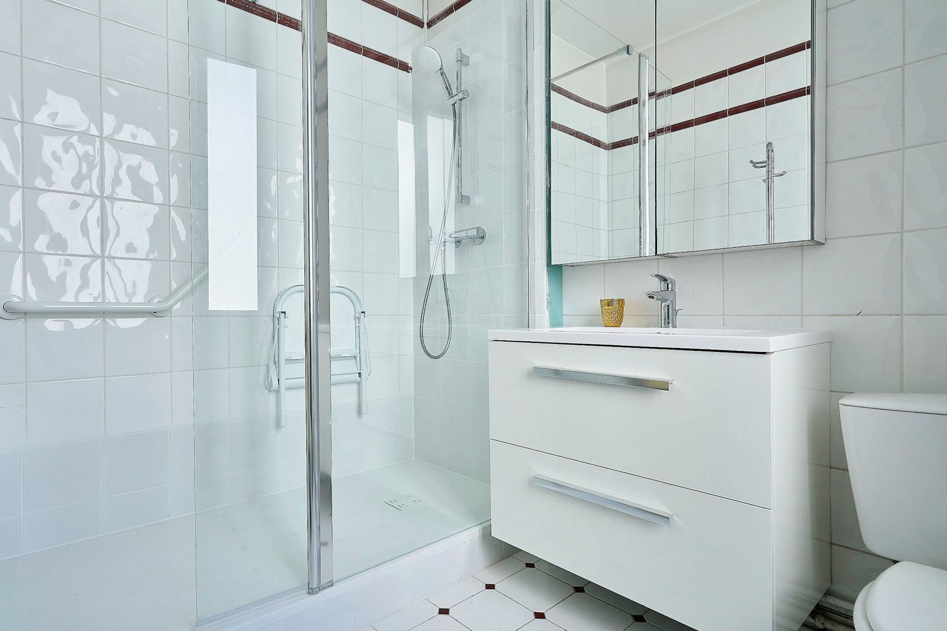luxury apartment 7 Rooms for sale on LILLE (59000)