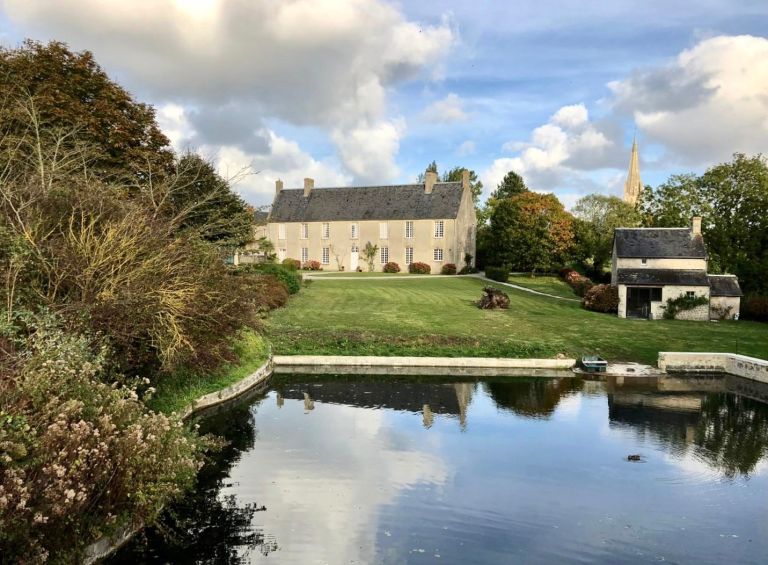 maison de luxe 8 Pièces en vente sur VIERVILLE SUR MER (14710)