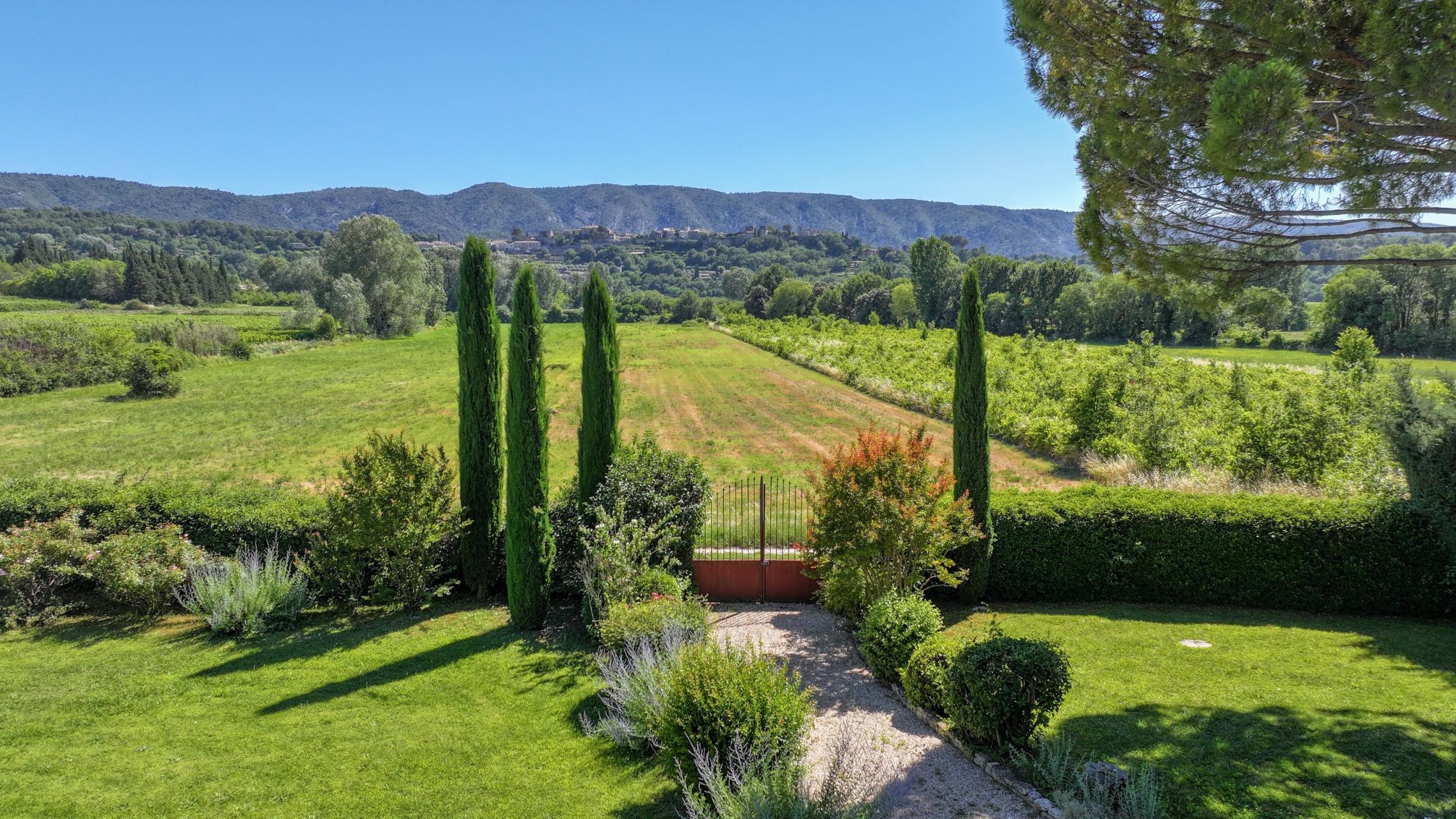 maison de luxe 10 Pièces en vente sur MENERBES (84560)