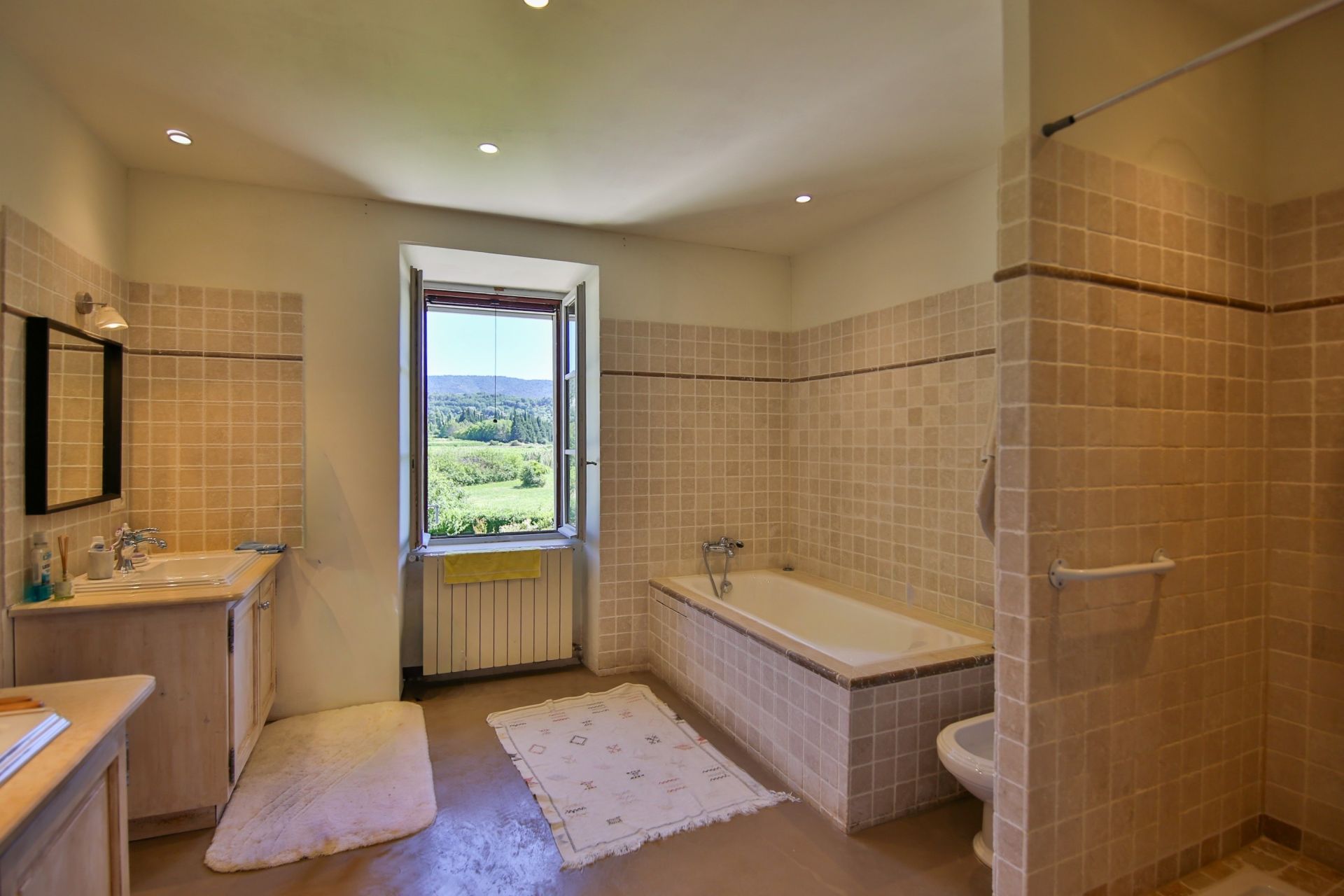 maison de luxe 10 Pièces en vente sur MENERBES (84560)