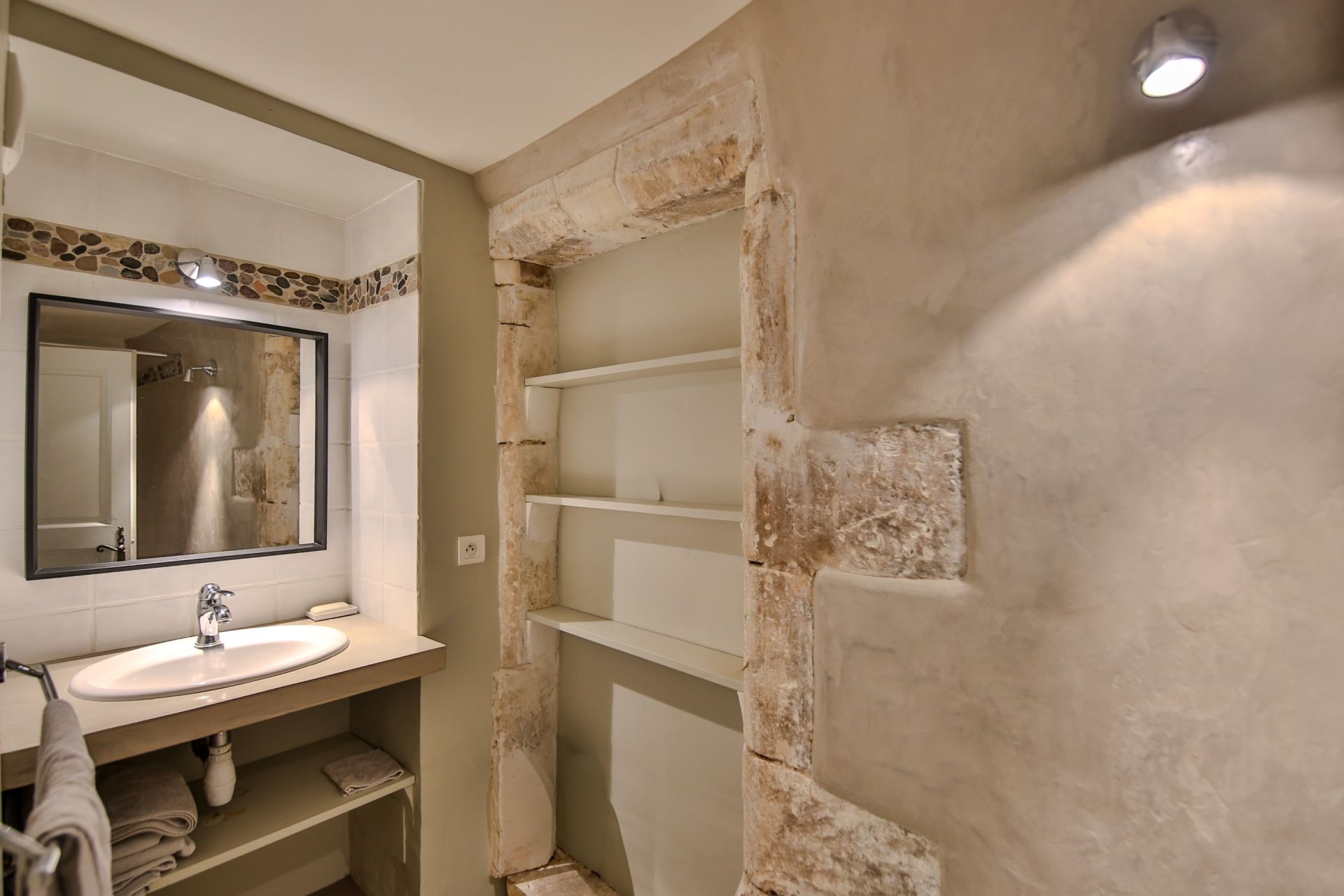 maison de luxe 10 Pièces en vente sur MENERBES (84560)