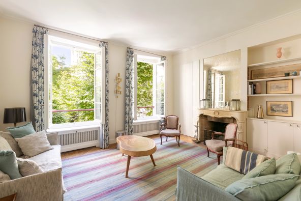 Sale Luxury apartment Paris 7 3&nbsp;Rooms 72&nbsp;m²