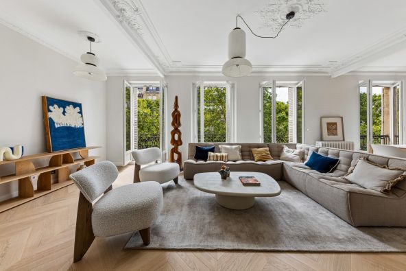 Sale Luxury apartment Paris 7 6&nbsp;Rooms 126&nbsp;m²