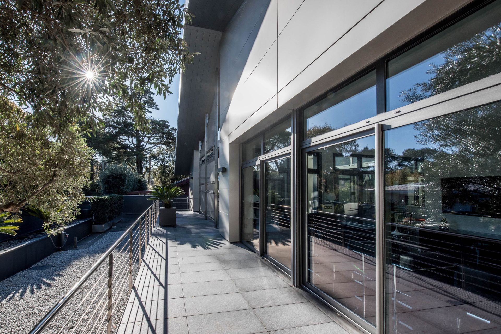luxury house 6 Rooms for sale on ARCACHON (33120)