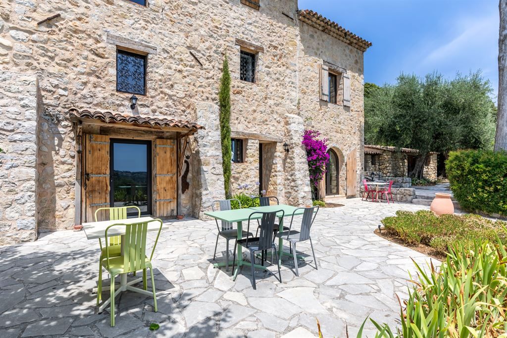maison provençale de luxe 6 Pièces en vente sur SPERACEDES (06530)
