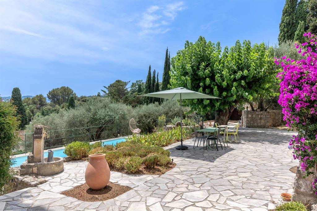 maison provençale de luxe 6 Pièces en vente sur SPERACEDES (06530)