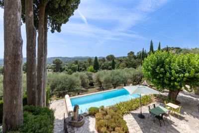 Vente Maison provençale de luxe Spéracèdes 6&nbsp;Pièces 171&nbsp;m²