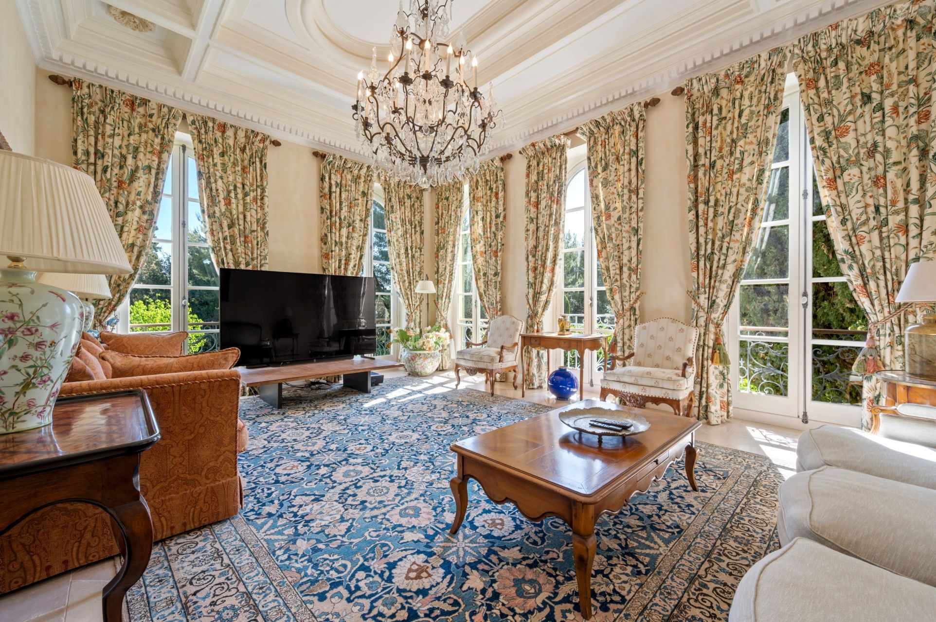 luxury villa 22 Rooms for sale on ST JEAN CAP FERRAT (06230)