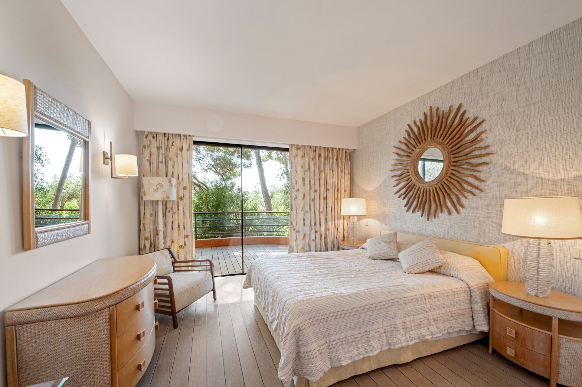 luxury villa 22 Rooms for sale on ST JEAN CAP FERRAT (06230)