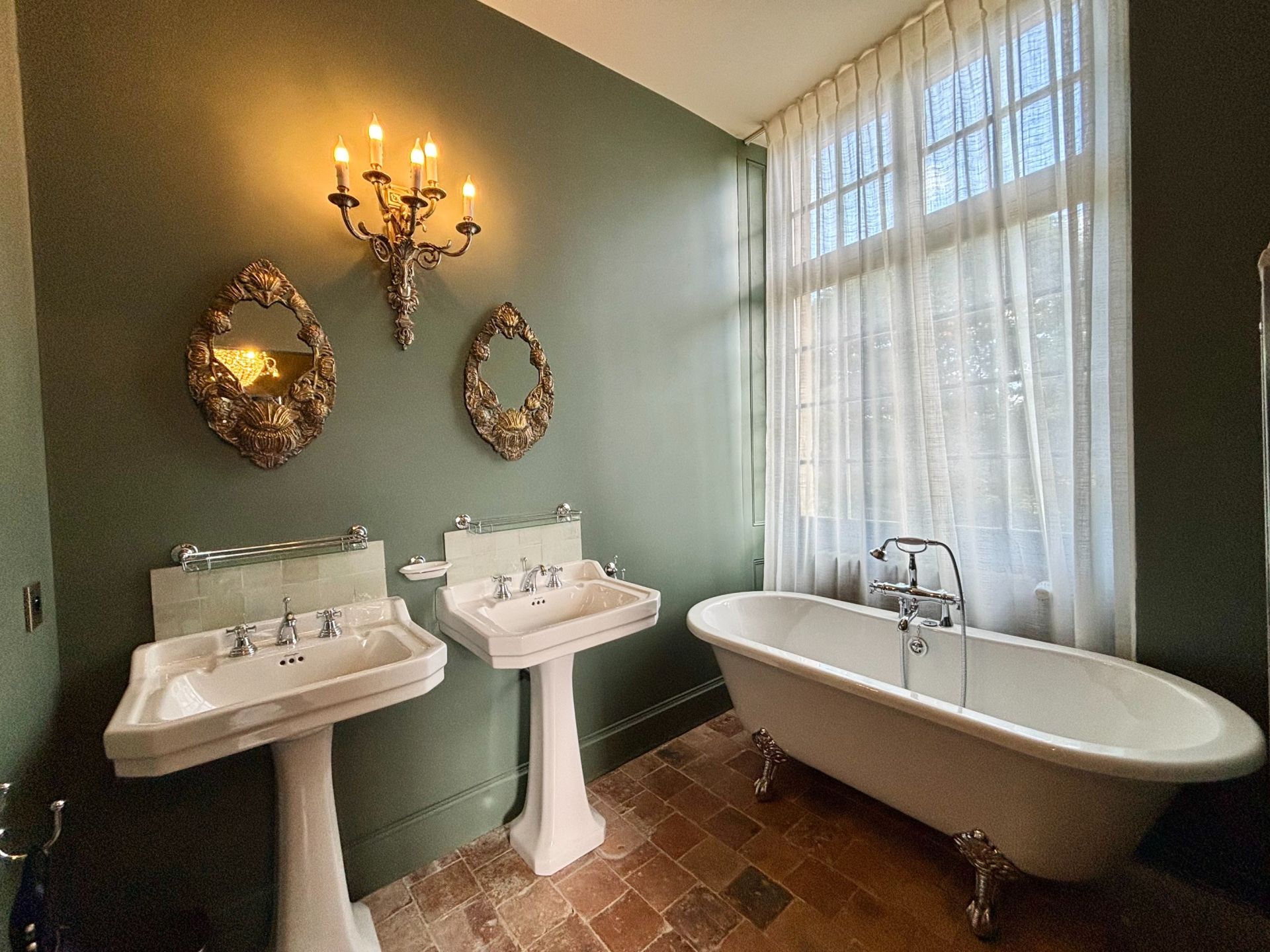 maison de luxe 9 Pièces en vente sur BURES SUR DIVES (14670)