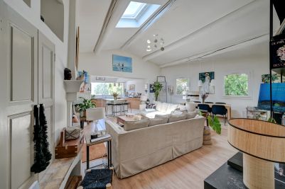 Sale Luxury house Aix-en-Provence 4&nbsp;Rooms 127&nbsp;m²