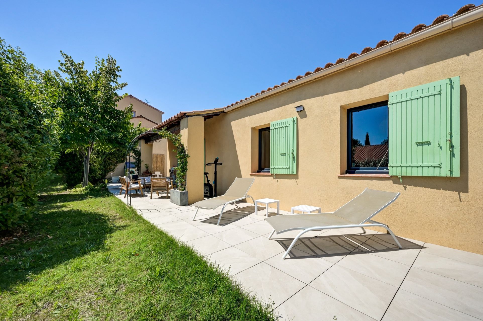 maison de luxe 4 Pièces en vente sur EGUILLES (13510)
