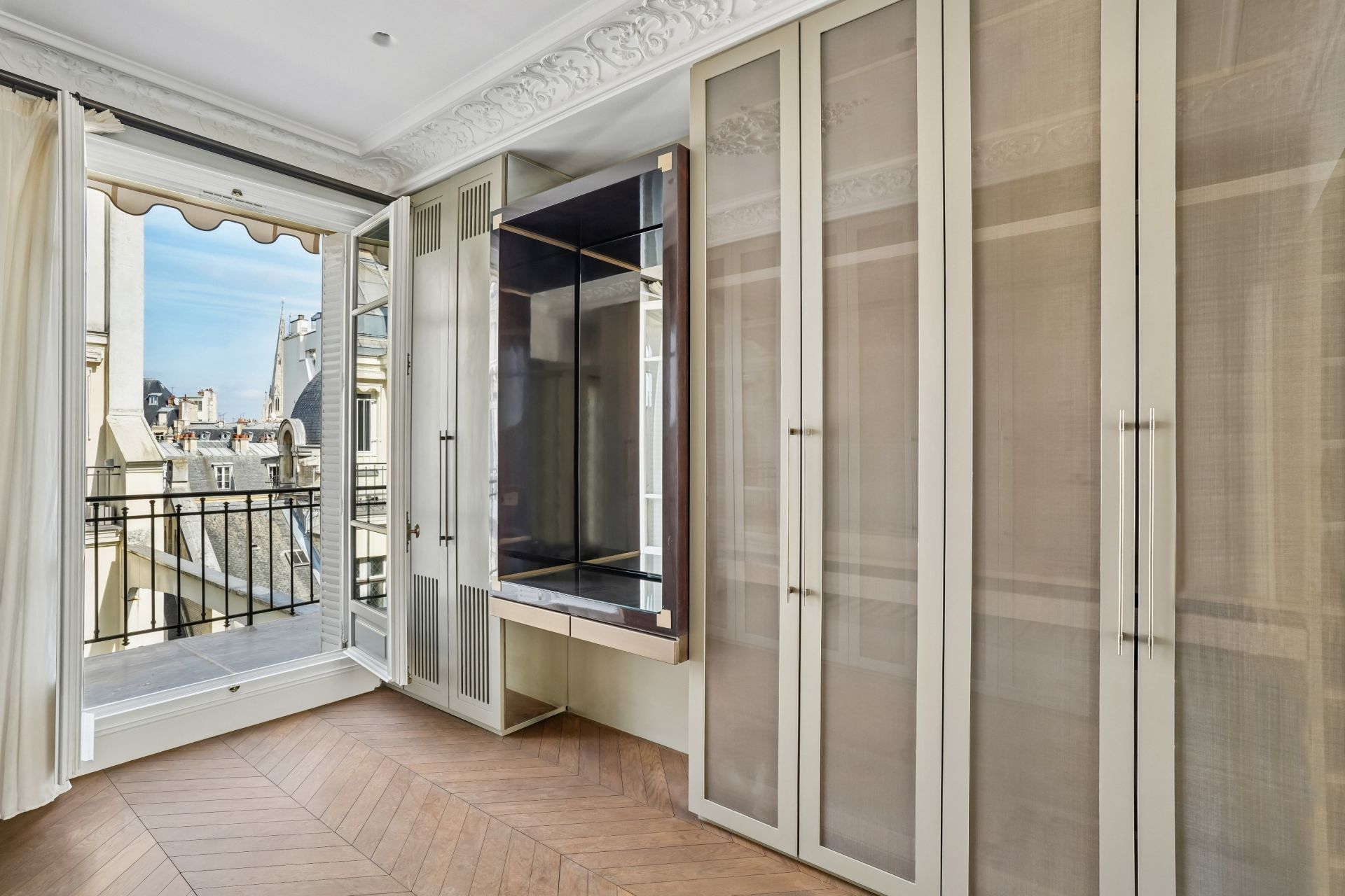 appartement de luxe 8 Pièces en location sur PARIS (75016)