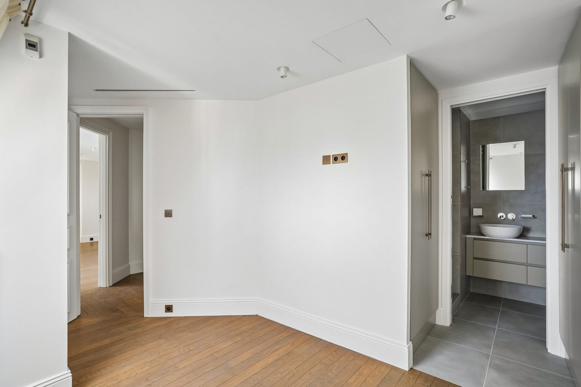 appartement de luxe 8 Pièces en location sur PARIS (75016)