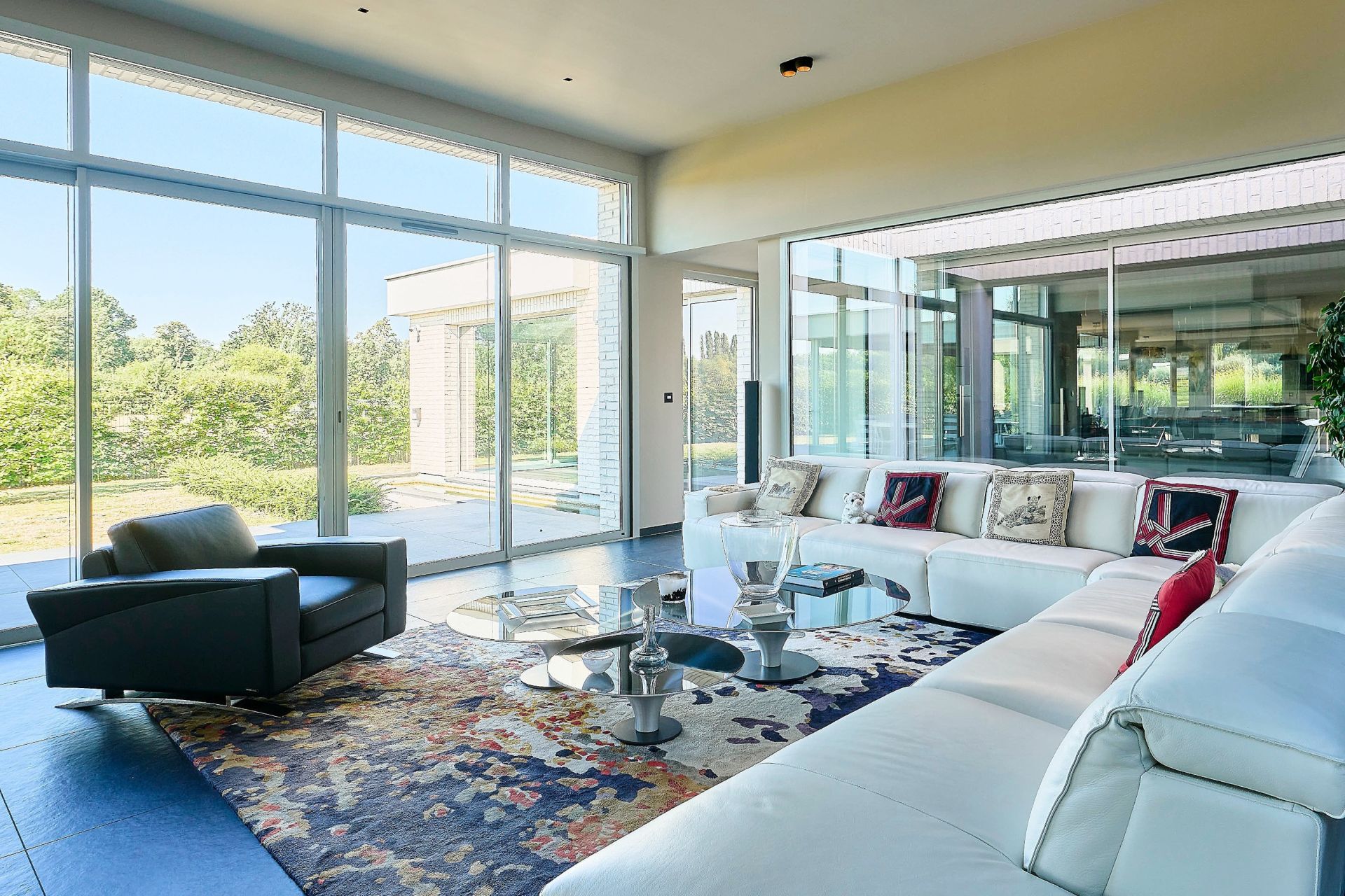 luxury house 10 Rooms for sale on MERIGNIES (59710)