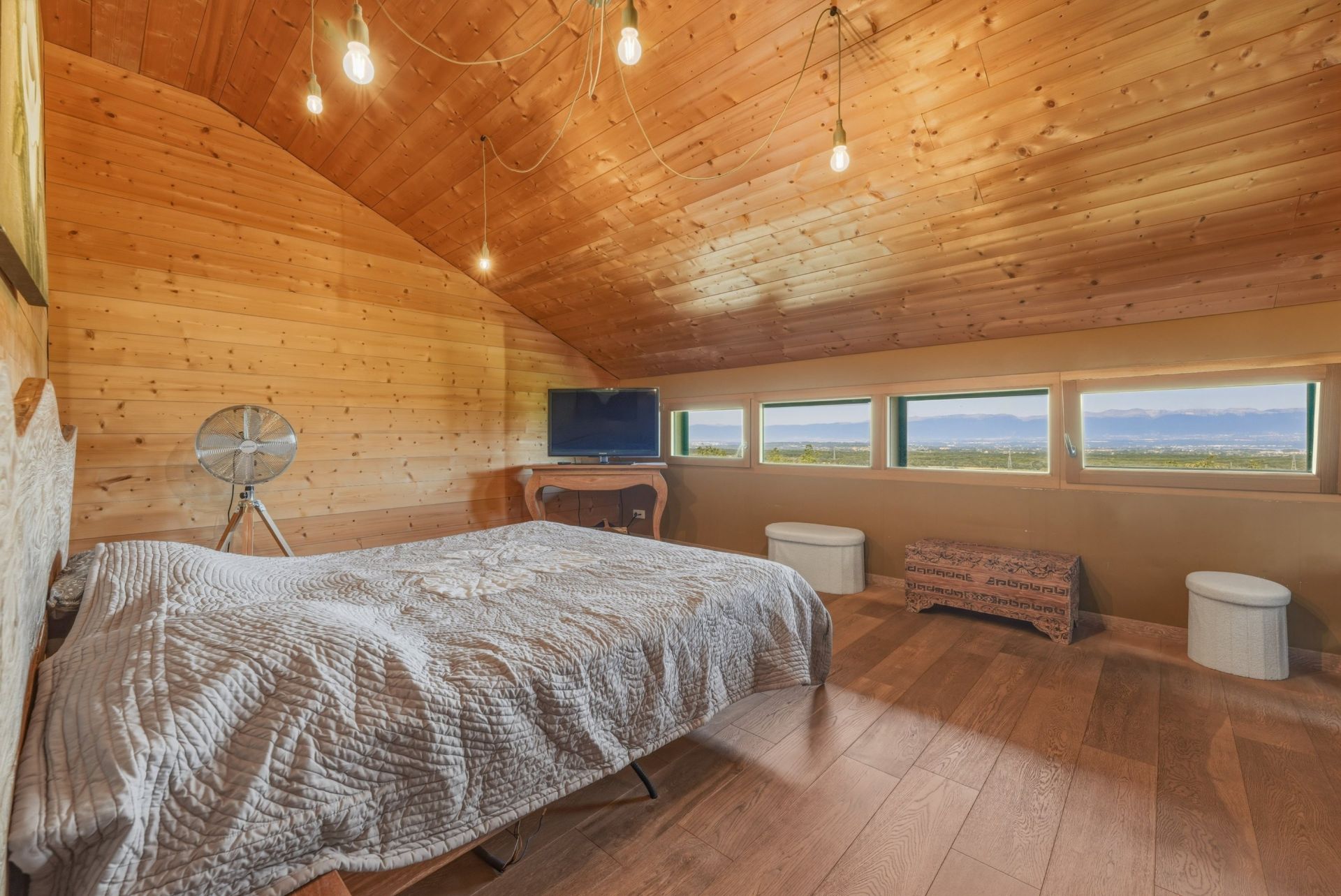 maison contemporaine 6 Pièces en vente sur ST CERGUES (74140)