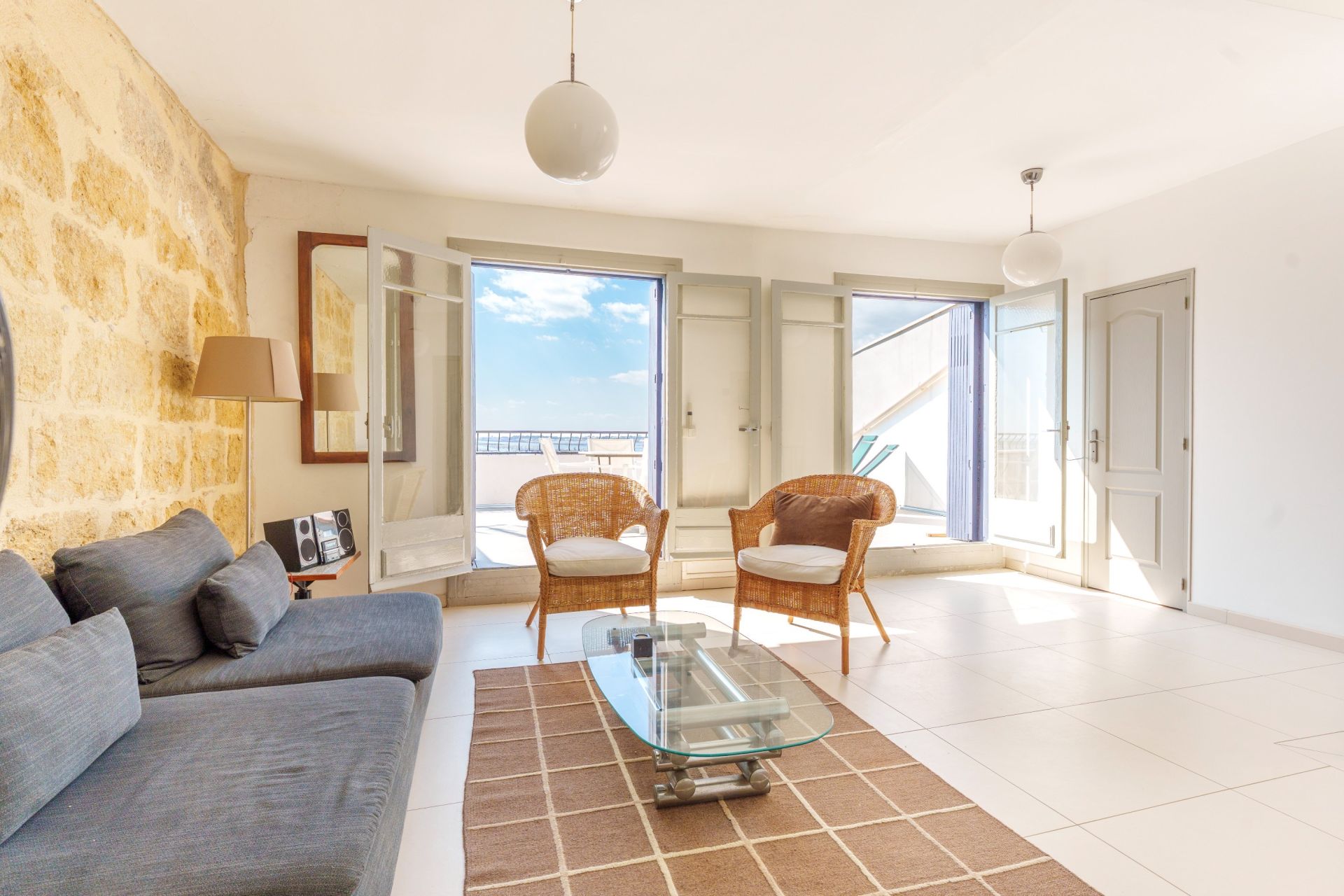 propriété de luxe 9 Pièces en vente sur BOUZIGUES (34140)