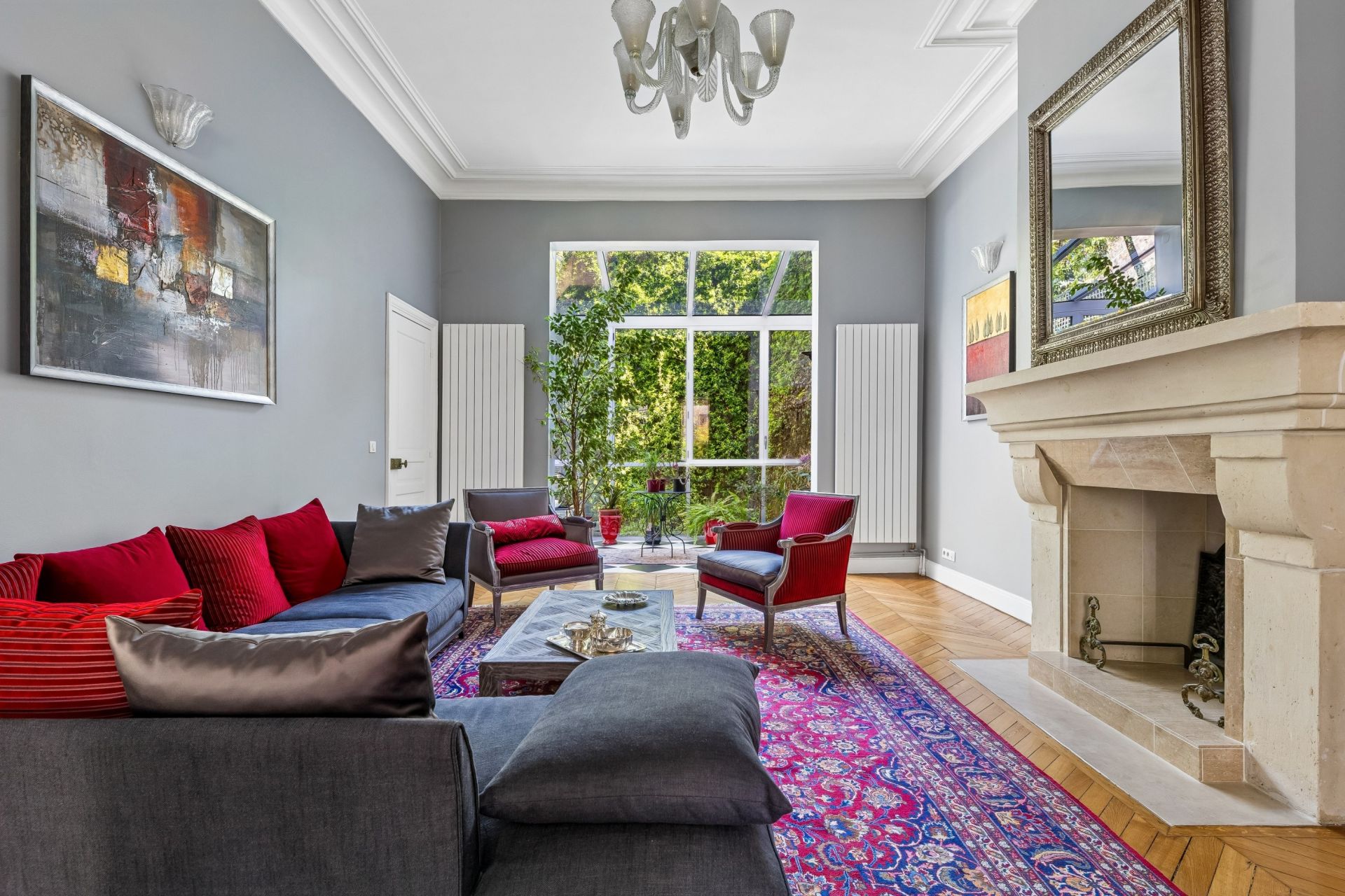 mansion (hôtel particulier) 8 Rooms for sale on PARIS (75116)