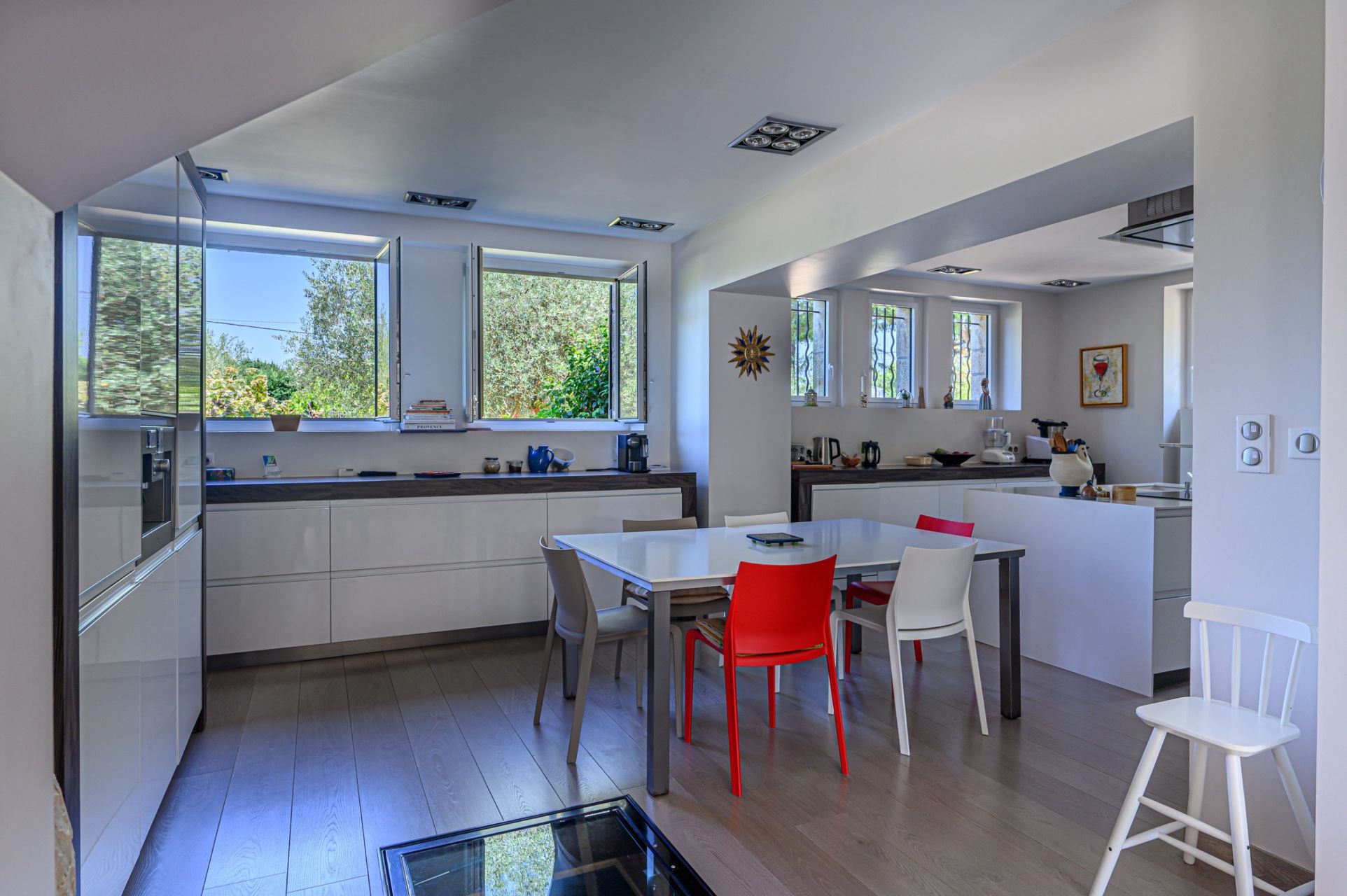luxury property 7 Rooms for sale on GUERANDE (44350)