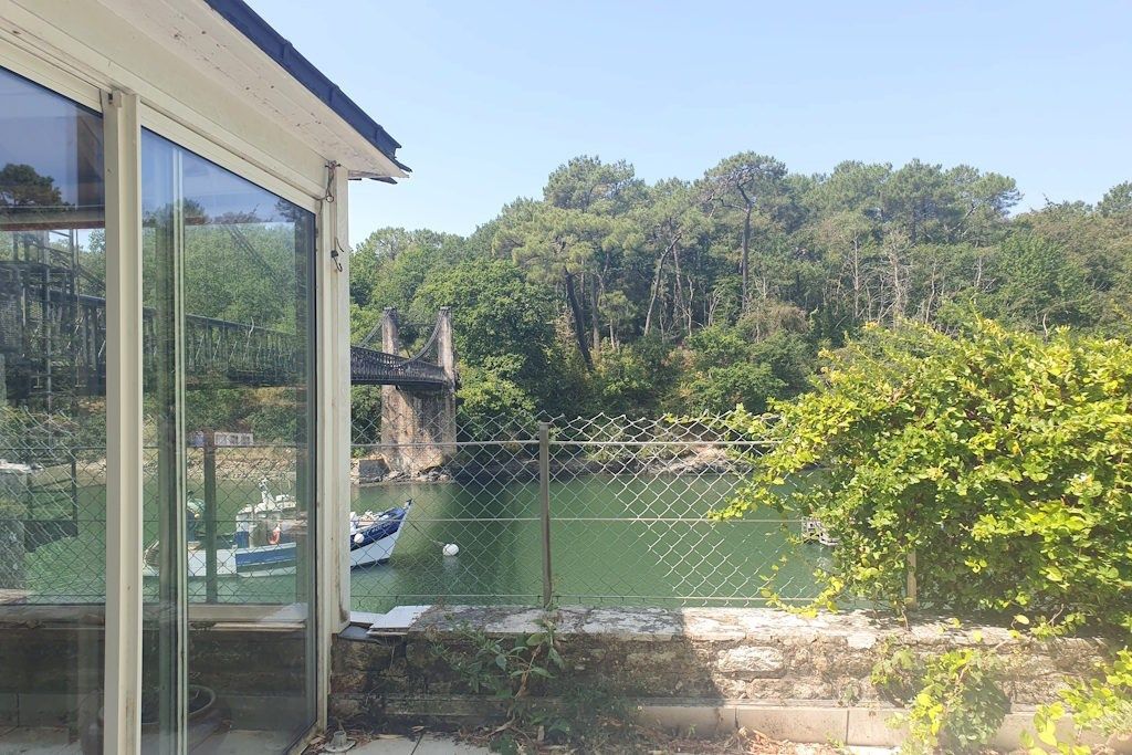 luxury house 7 Rooms for sale on LE BONO (56400)