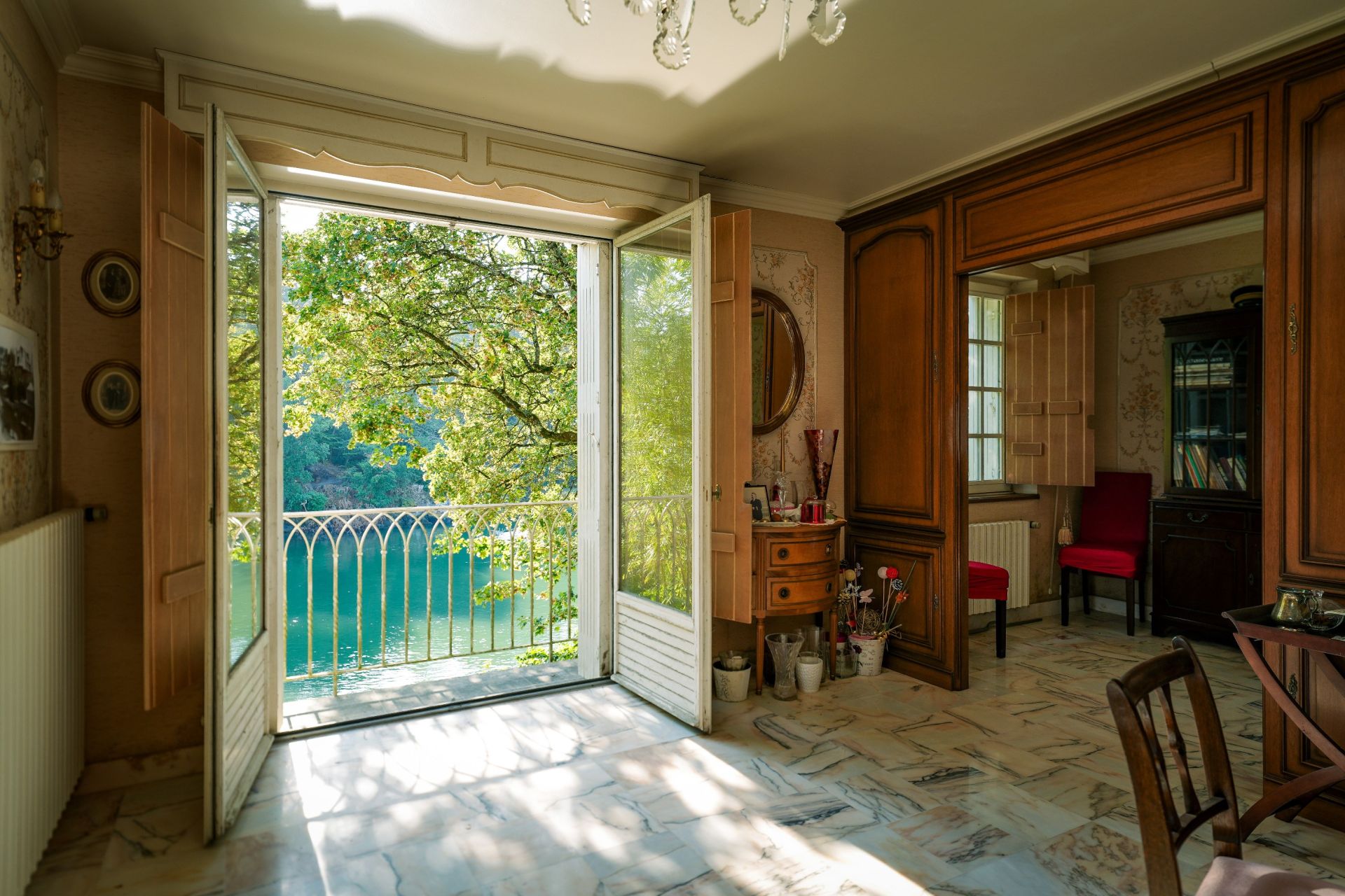 luxury house 7 Rooms for sale on LE BONO (56400)