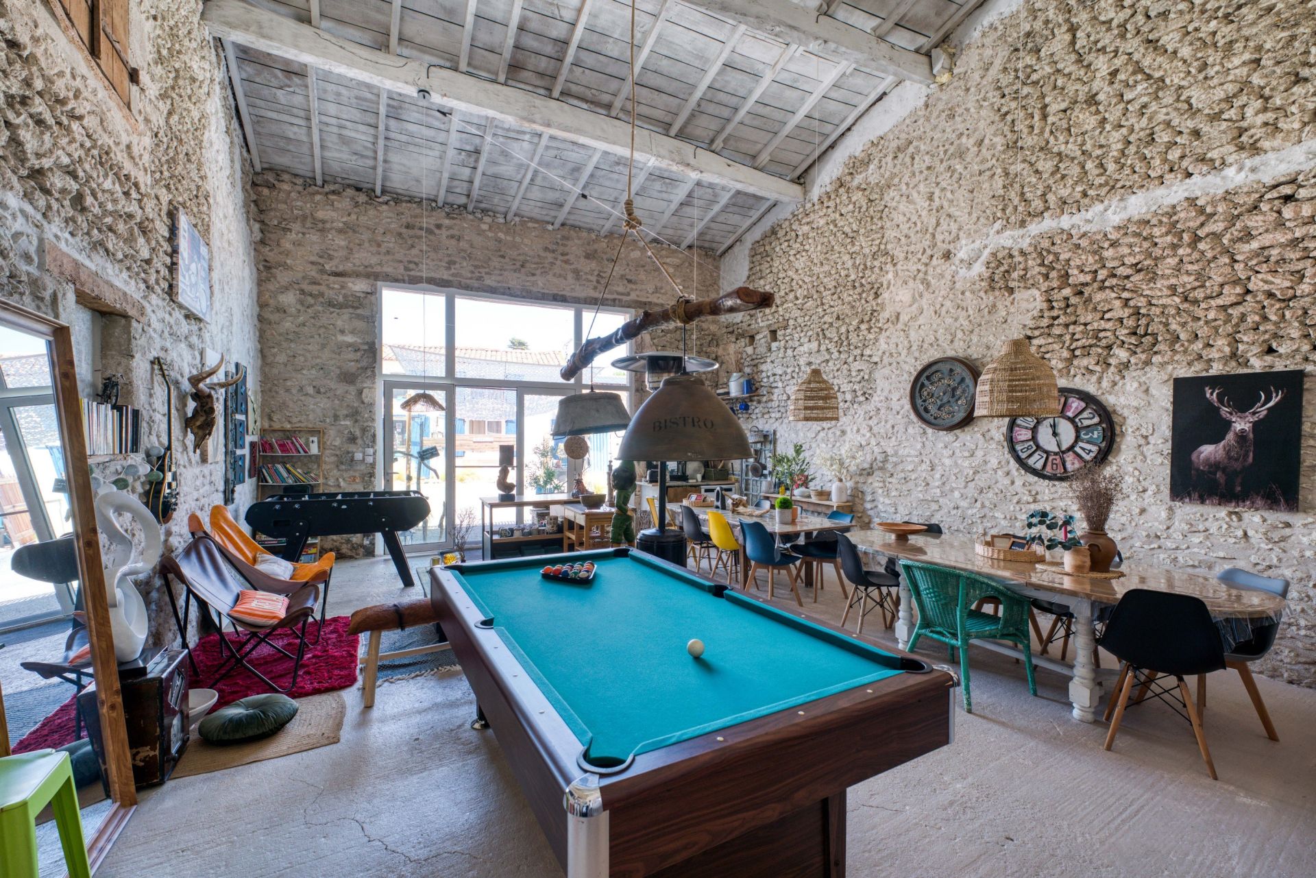 luxury house 17 Rooms for sale on ST SULPICE DE ROYAN (17200)