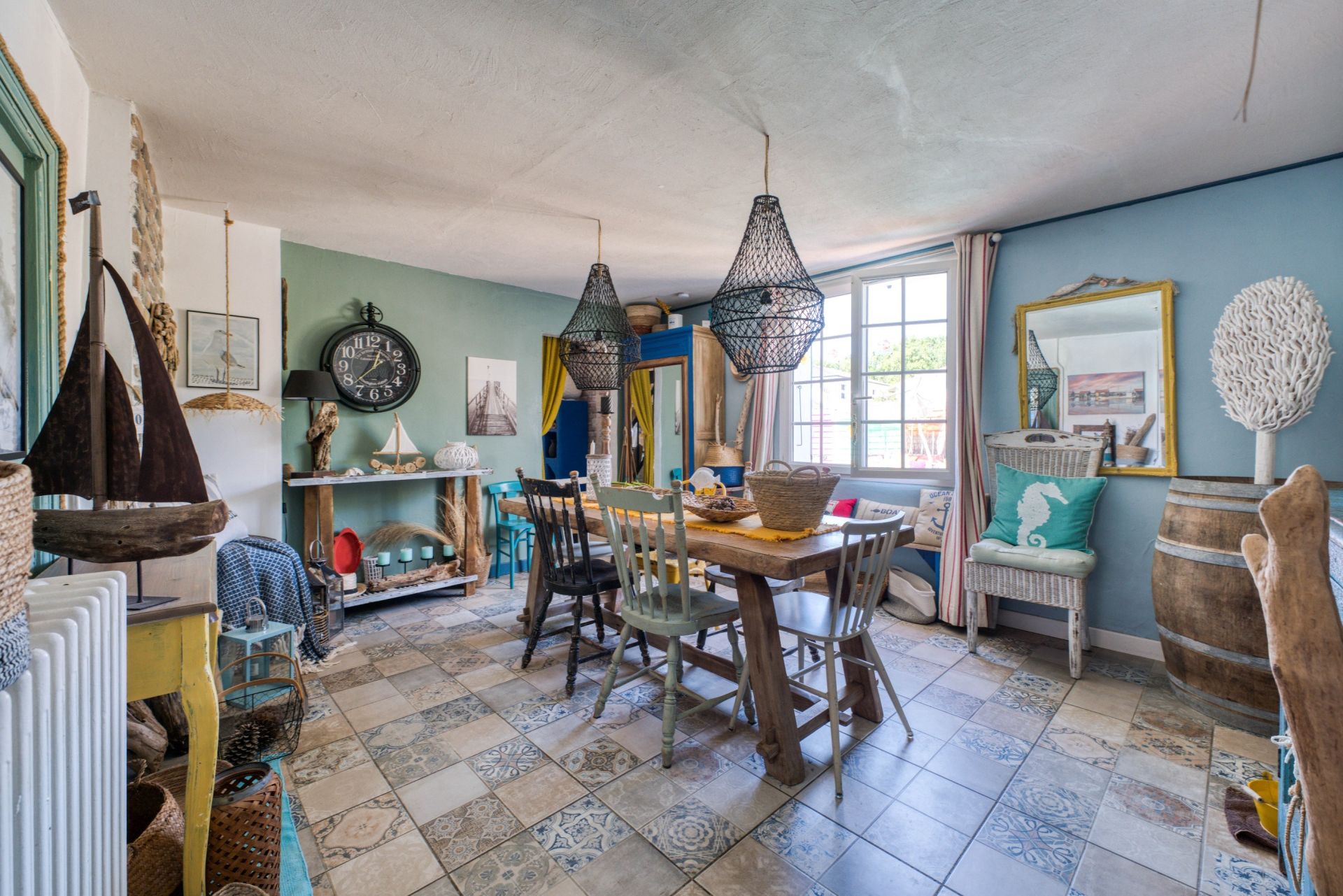 luxury house 17 Rooms for sale on ST SULPICE DE ROYAN (17200)