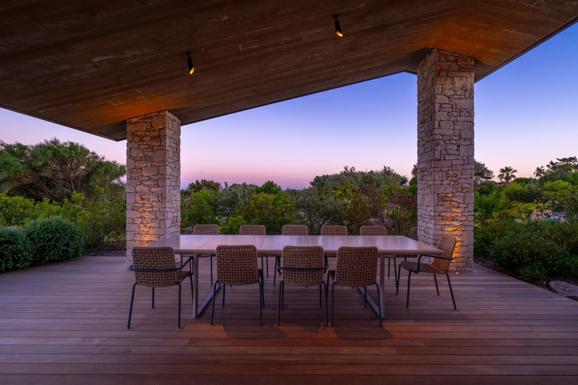 villa de luxe 11 Pièces en location saisonnière sur BONIFACIO (20169)