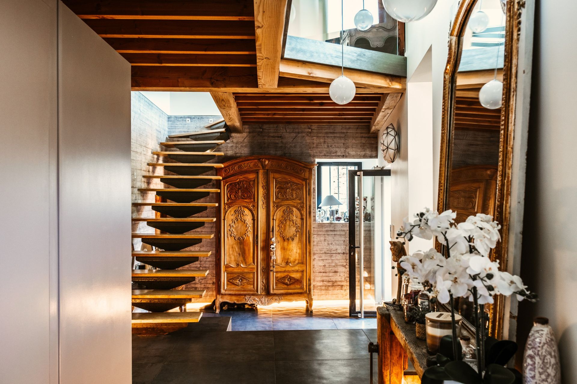 maison de luxe 9 Pièces en vente sur VIC LE COMTE (63270)