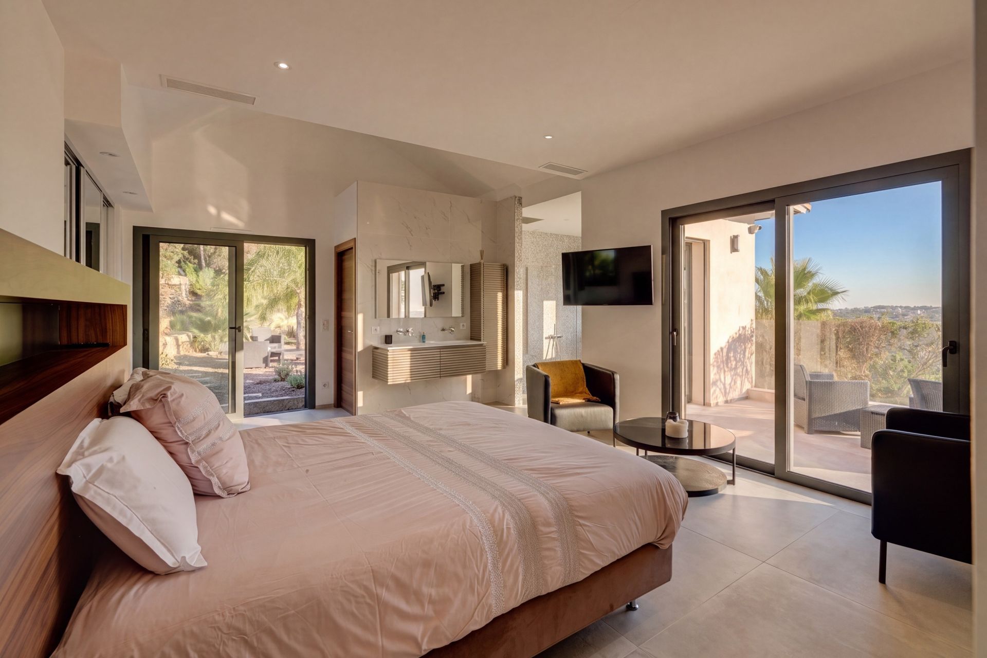 villa de luxe 6 Pièces en vente sur LE GOLFE JUAN (06220)