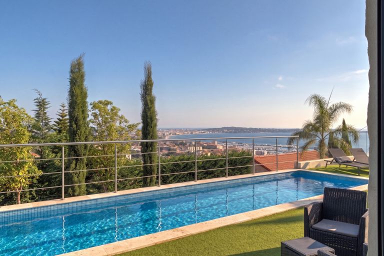 villa de luxe 6 Pièces en vente sur LE GOLFE JUAN (06220)