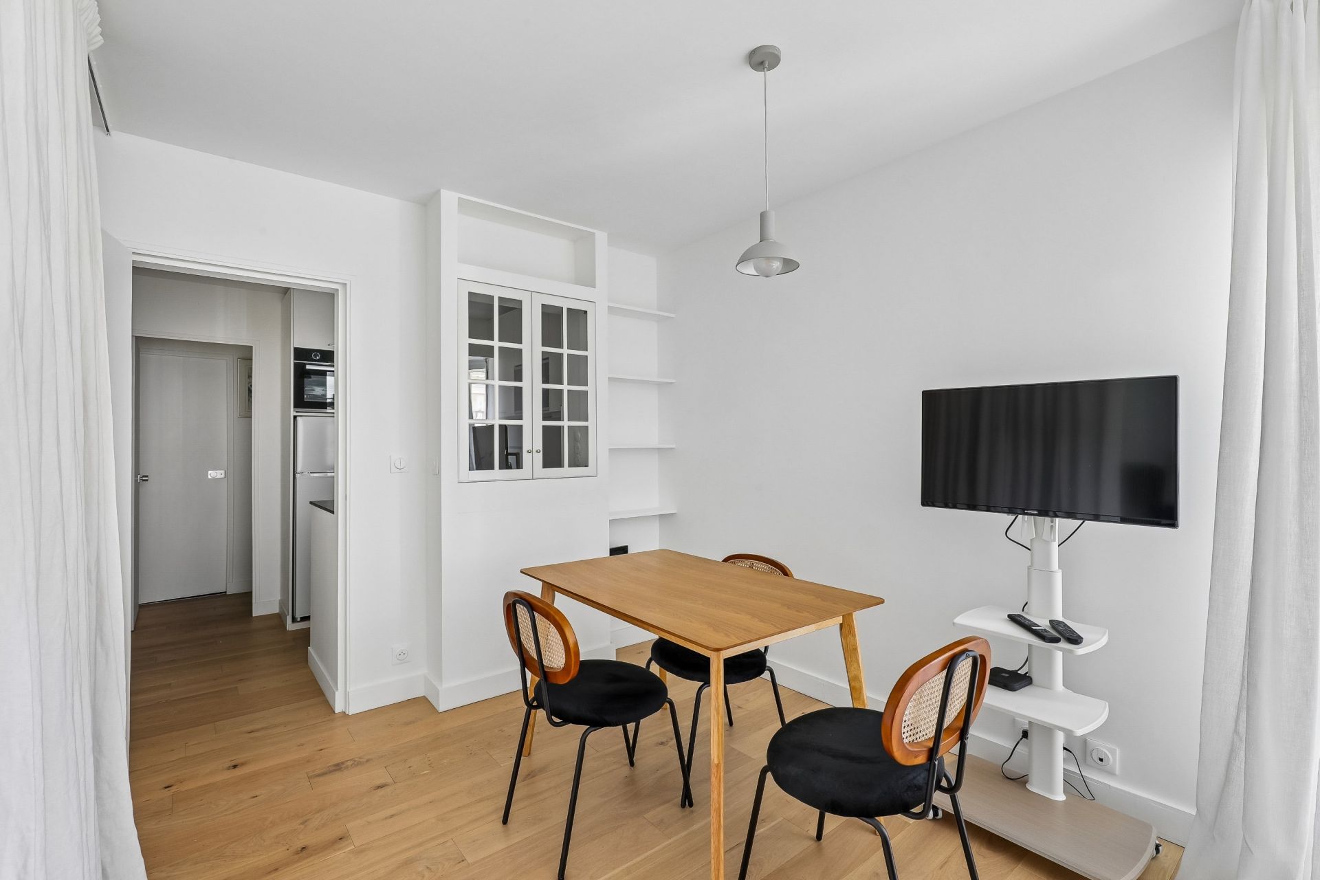 luxury apartment 1 room for rent on PARIS (75003)