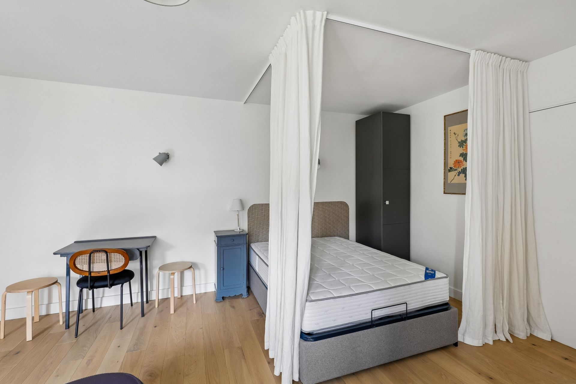 luxury apartment 1 room for rent on PARIS (75003)