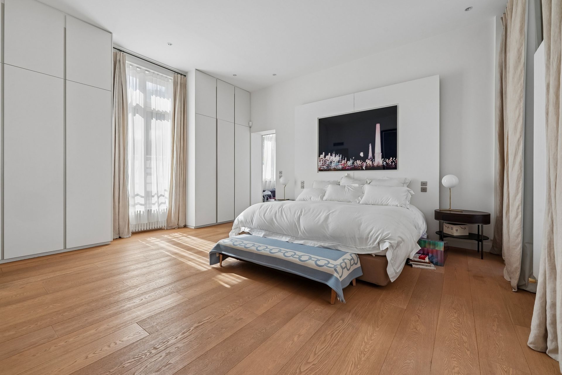 luxury apartment 7 Rooms for rent on PARIS (75016)