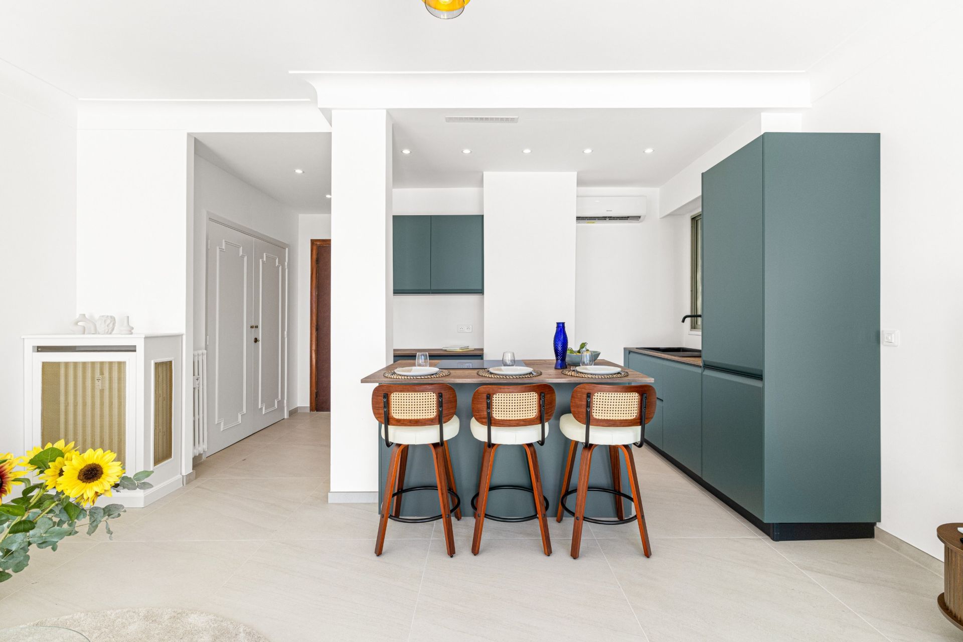 luxury apartment 2 Rooms for sale on NICE (06300)