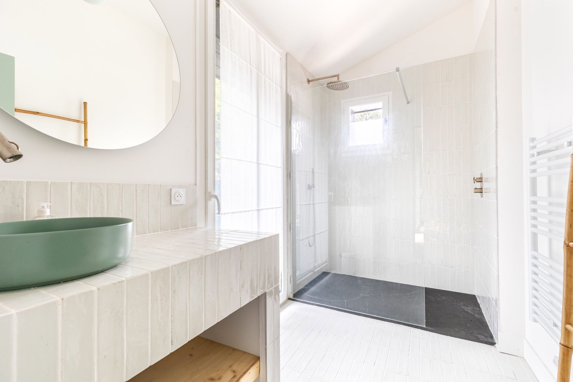 luxury house 5 Rooms for sale on CAP FERRET (33970)