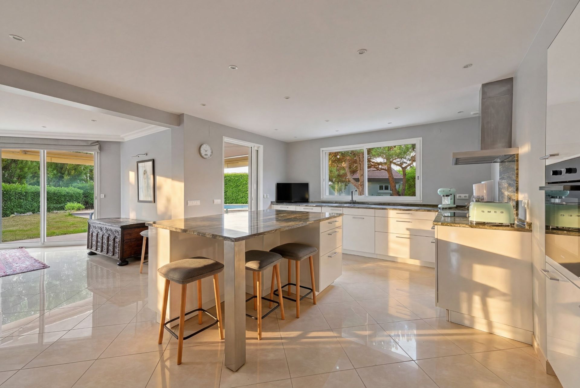 maison de luxe 6 Pièces en vente sur PREVESSIN MOENS (01280)