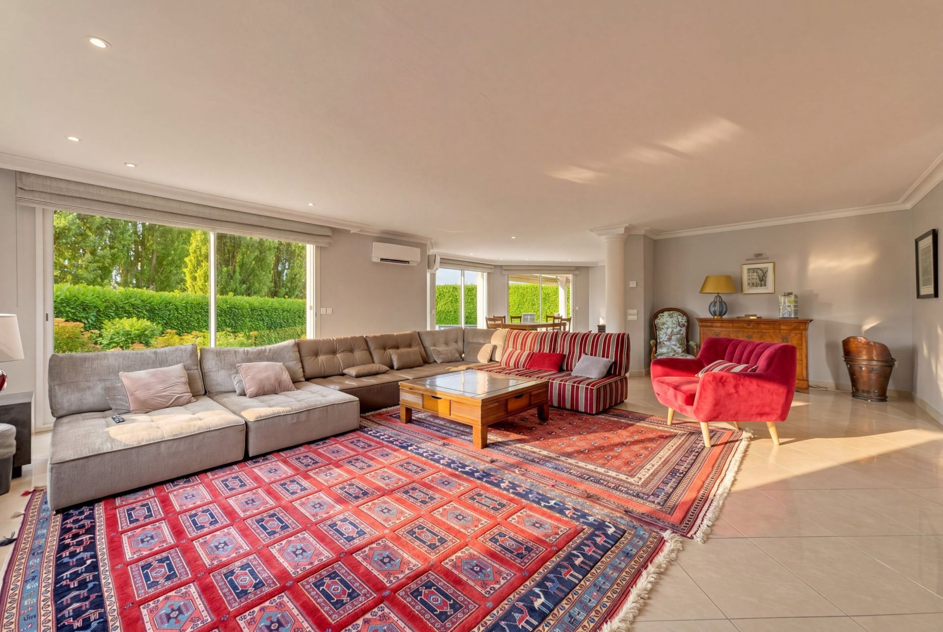 maison de luxe 6 Pièces en vente sur PREVESSIN MOENS (01280)