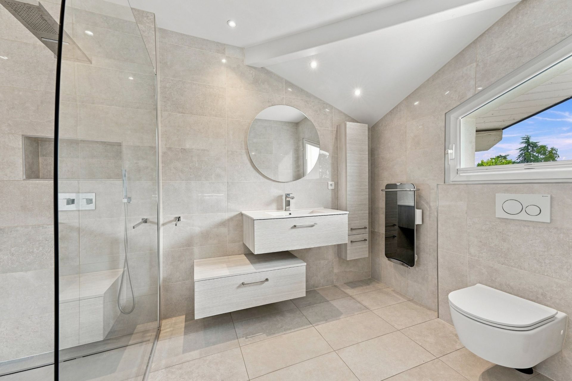 maison de luxe 6 Pièces en vente sur PREVESSIN MOENS (01280)