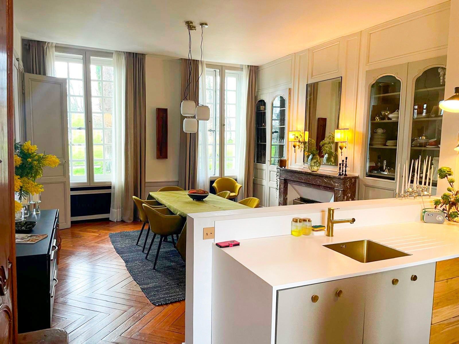 hôtel particulier 11 Pièces en vente sur BAYEUX (14400)
