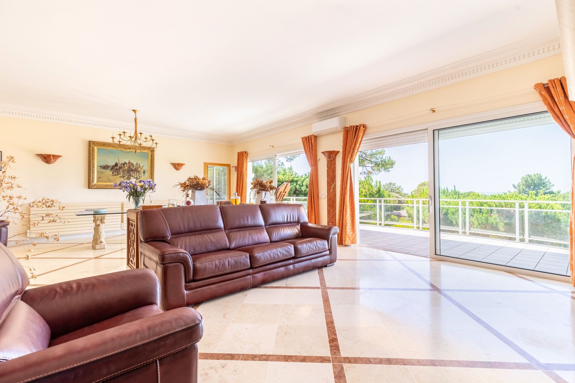 luxury house 6 Rooms for sale on PYLA SUR MER (33115)