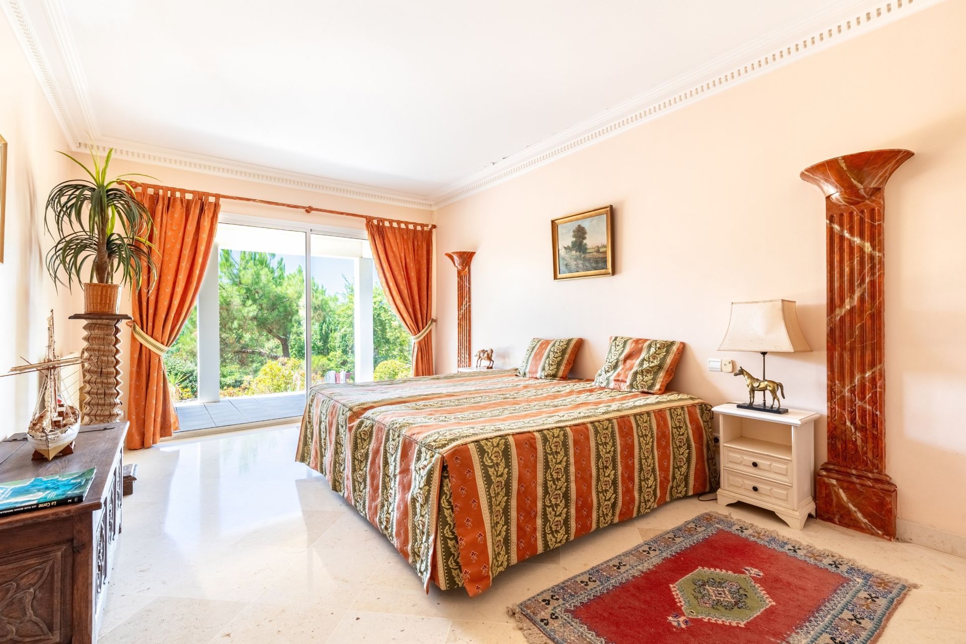 luxury house 6 Rooms for sale on PYLA SUR MER (33115)