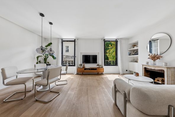 Sale Luxury apartment Paris 3 3&nbsp;Rooms 79.13&nbsp;m²
