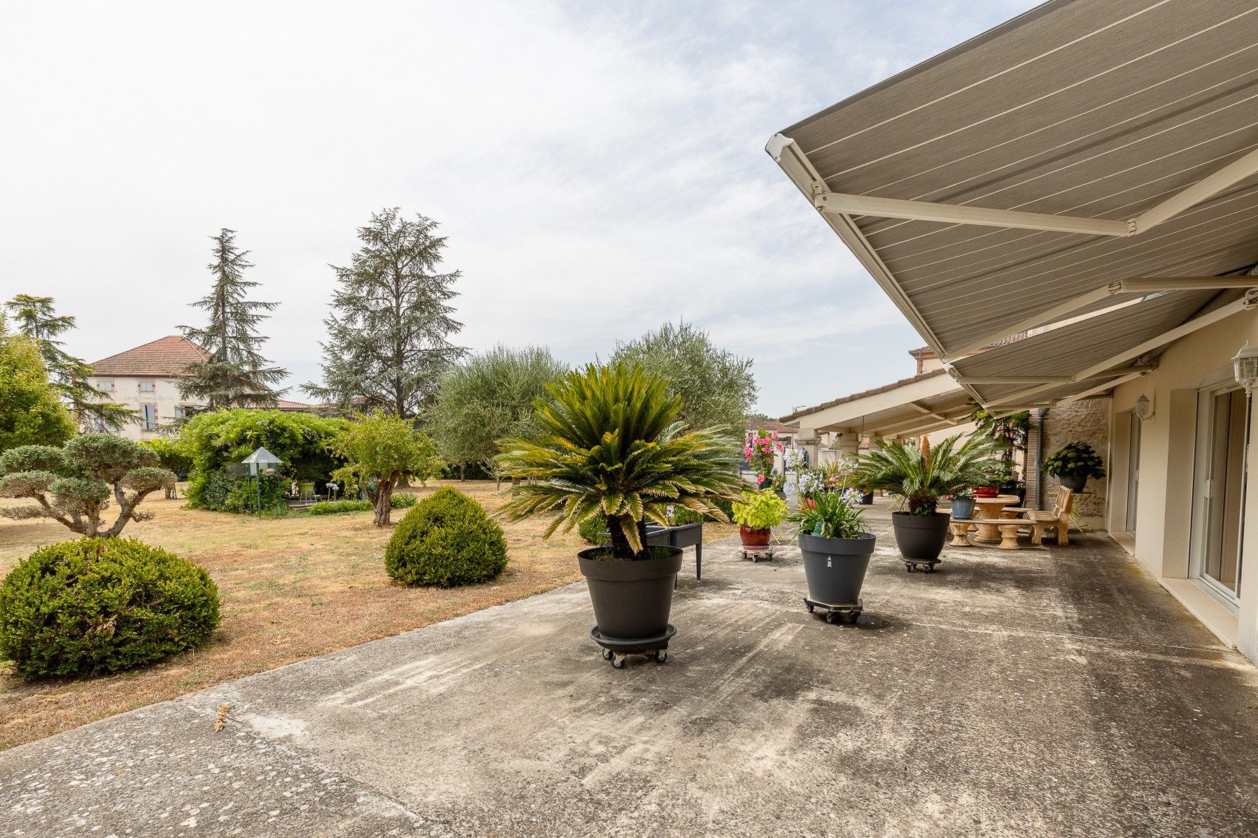 maison de maître 10 Pièces en vente sur ST PAUL CAP DE JOUX (81220)