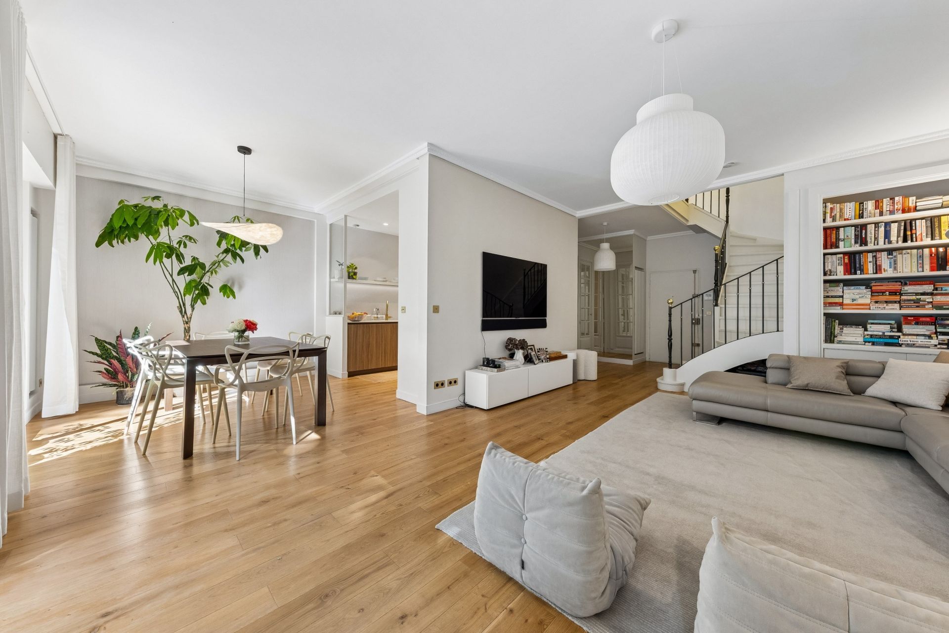 appartement de luxe 6 Pièces en location sur PARIS (75016)