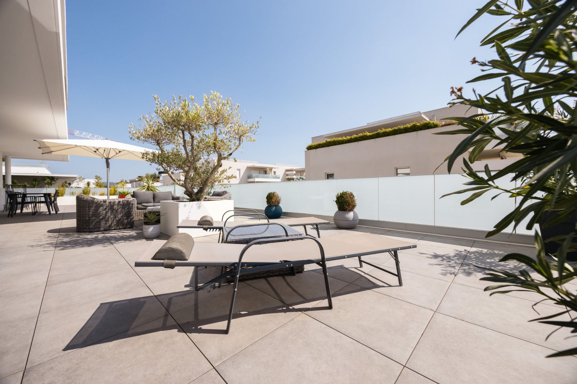 luxury apartment 3 Rooms for sale on NARBONNE (11100)